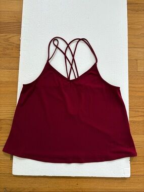 Urban Outfitters Fun and Flowy Top Size Medium